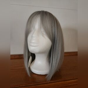 Gray Straight Women's Wig with Side Bangs - Unbranded